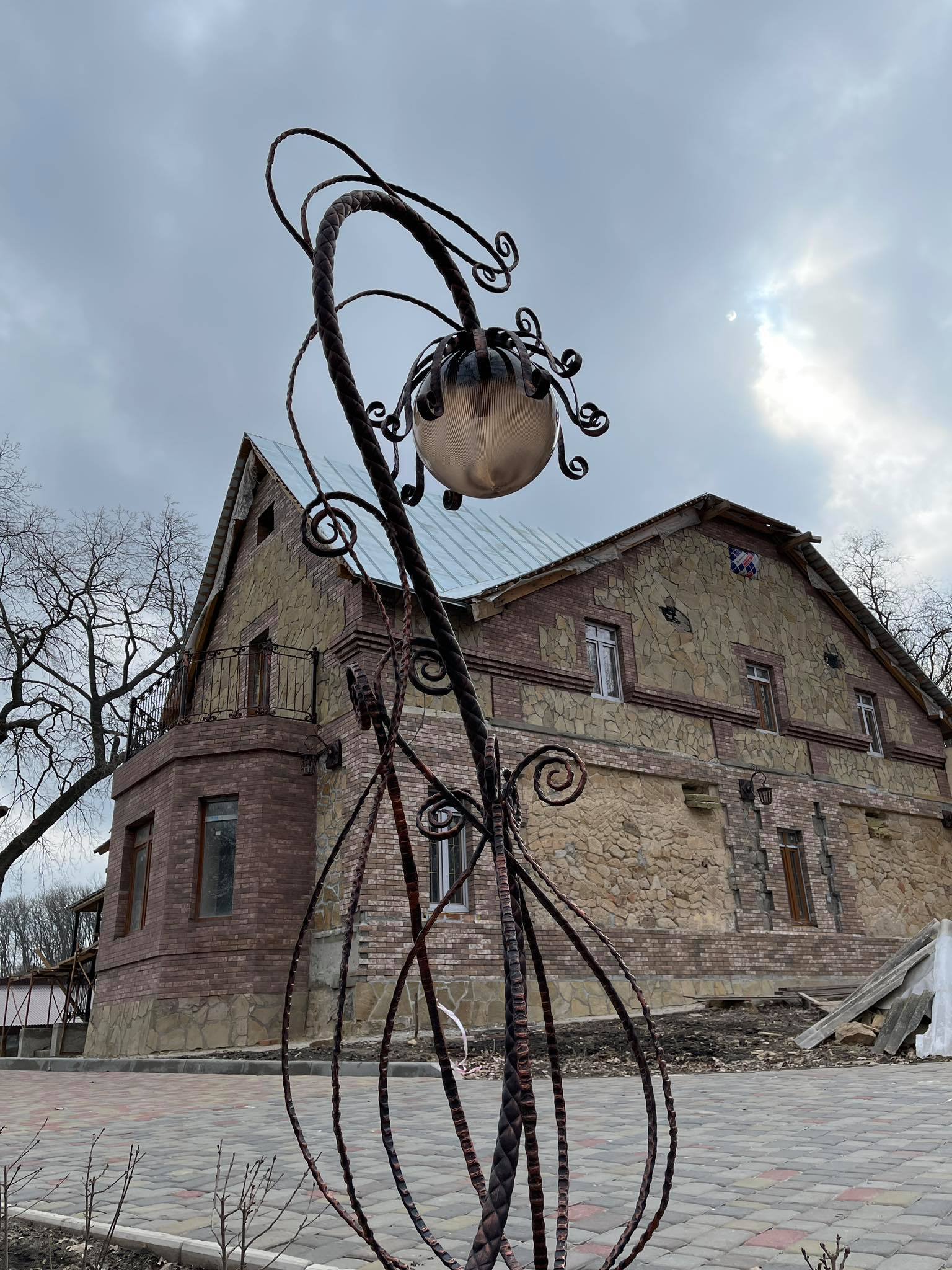 166313379 1297712817289005 8918511982526320769 n