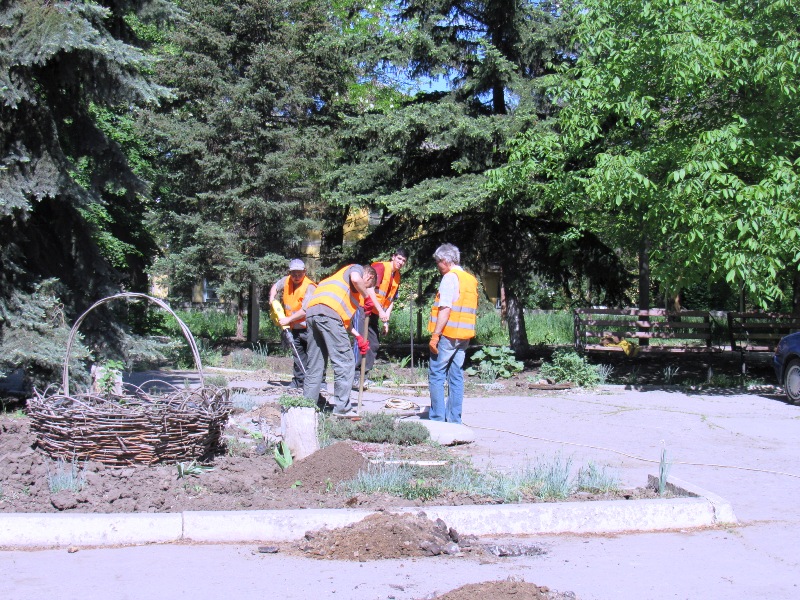 kramatorsk stroitel.JPG1