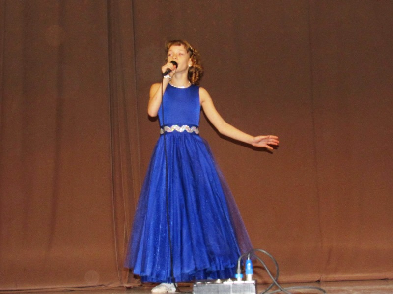 premija pobediteljam olimpiad v kramatorske.jpg3