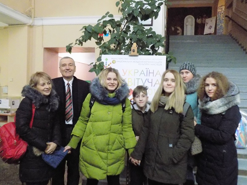 ucheniki hudozhestvennoj shkoly kramatorska pokorili kiev.jpg4