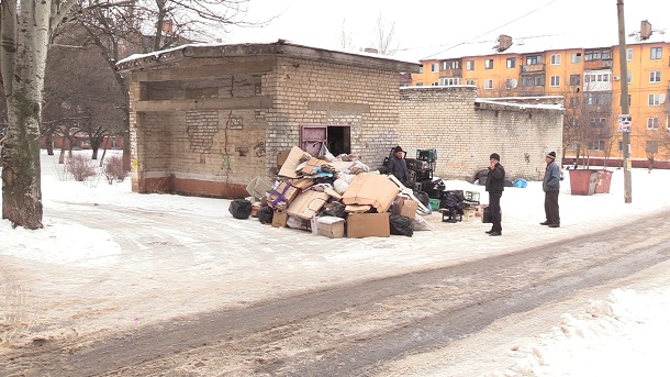 Punkt priema vtorsyrja v centre Kramatorska 4