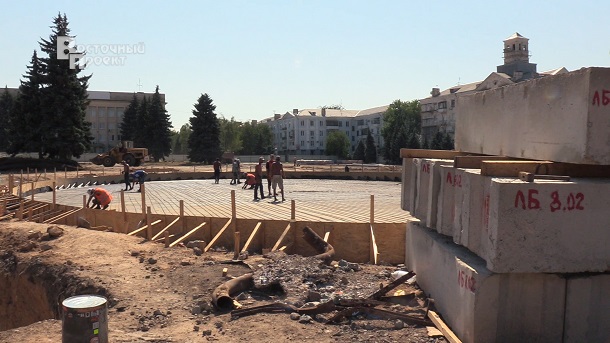 Sequence 03.00 03 39 02.Still004