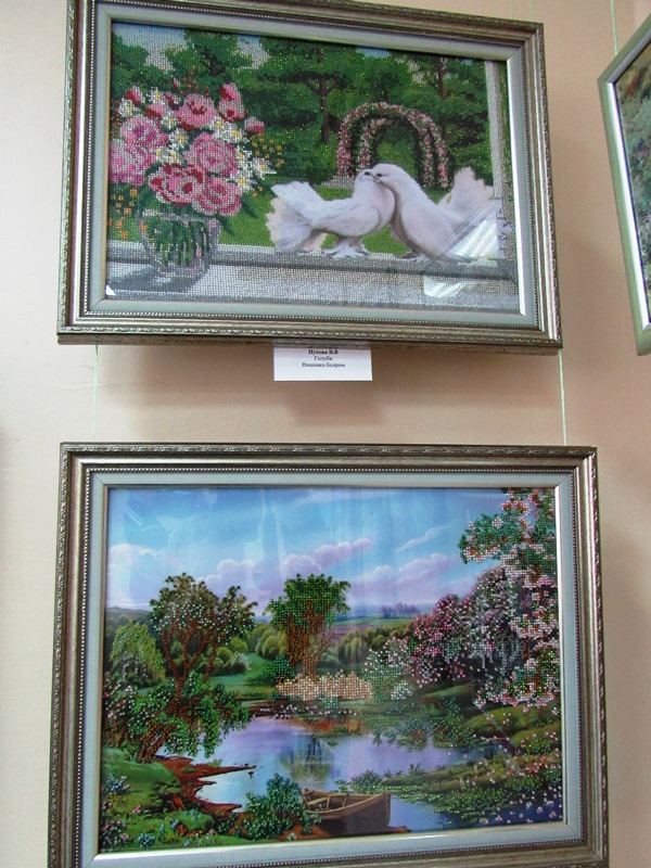 vystavka vyshivalshhic puhovyh v kramatorske.jpg4