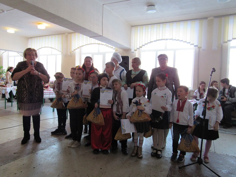 den ukrainskoj kuhni v kramatorske.jpg3