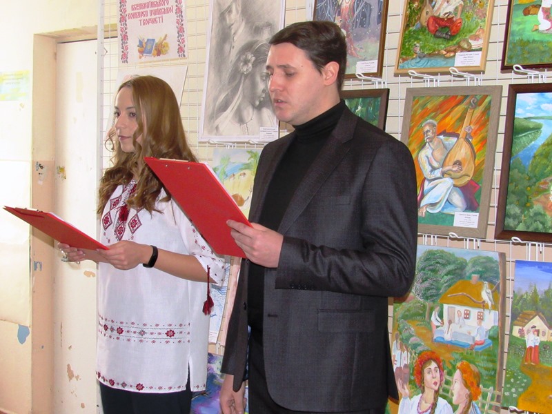 vystavka uchenicheskogo tvorchestva v kramatorske.jpg6