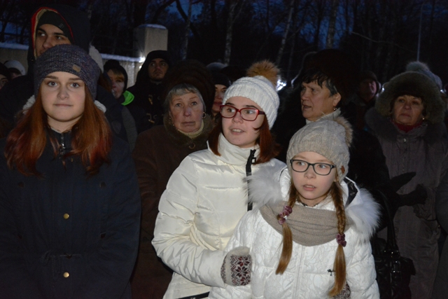 staryj novyj god v sadu bernatskogo 16