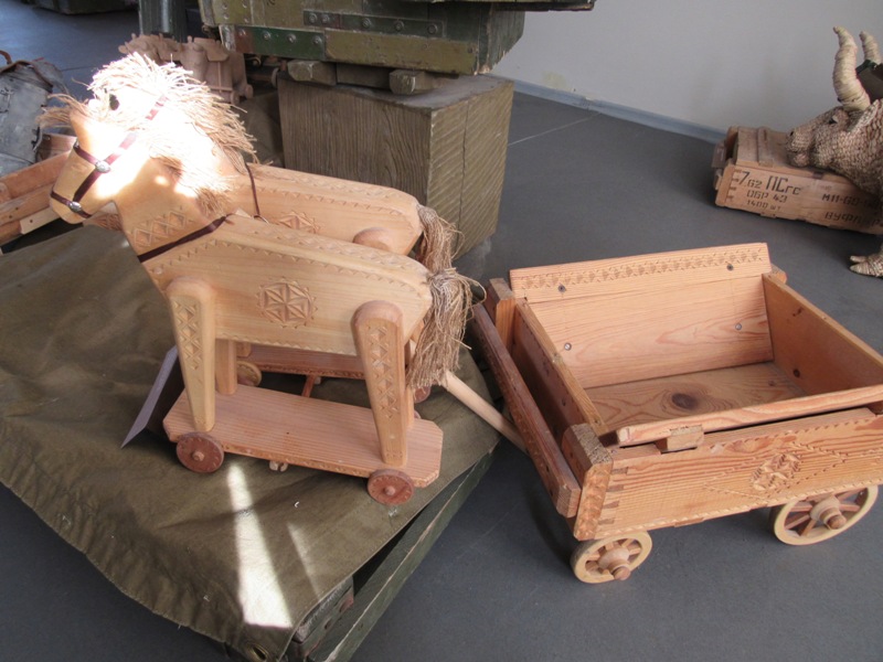 vyistavka voenno polevoy art v kramatorske.JPG8