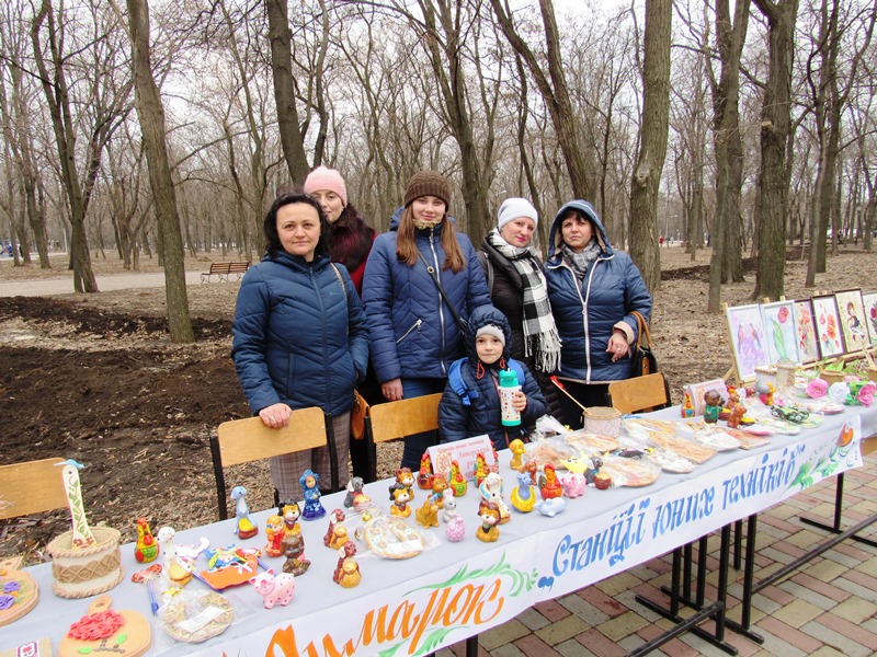 guljanija v parke pushkina.jpg01