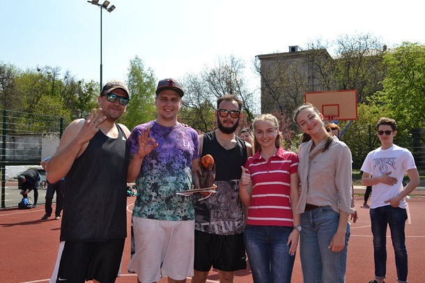 V Kramatorske sostojalsja oblastnoj turnir po stritbolu 4