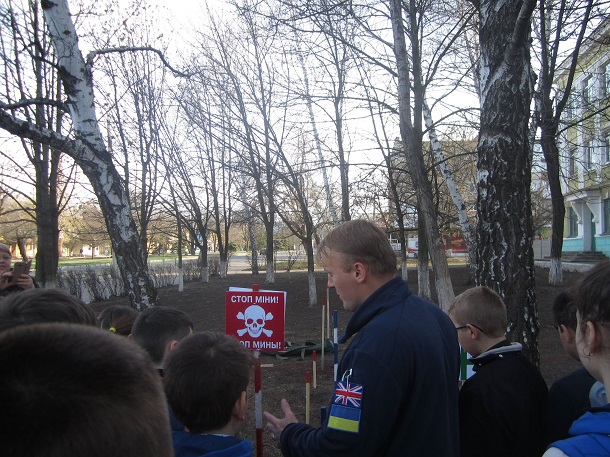 V Kramatoske uchili kak dejstvovat v ChS 1