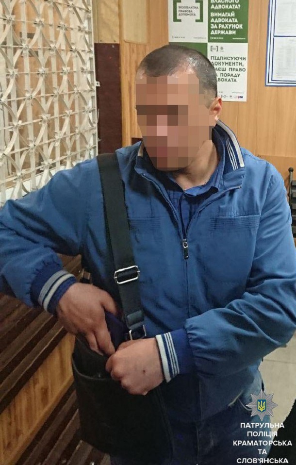 V Kramatorske nochju ograbili prohozhego 1