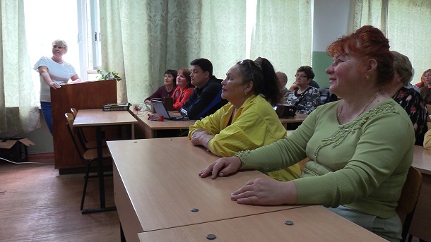 V Kramatorske podveli itogi Kursy obuchenija pensionerov 1