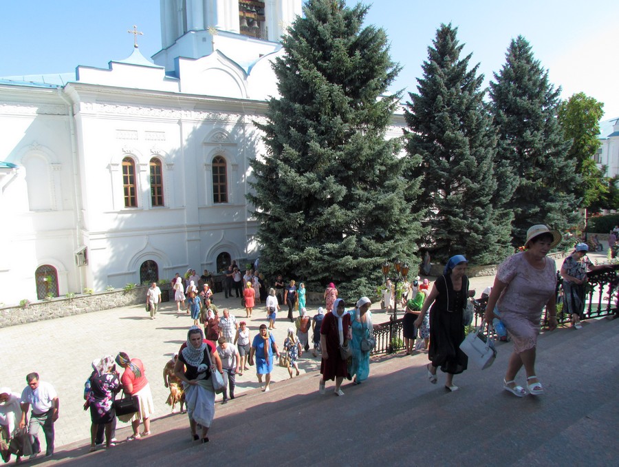 poezdka v svjatogorsk pensionerov kramatorska 8