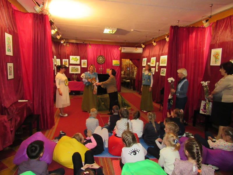 interaktivnyj teatr kramatorsk.JPG3