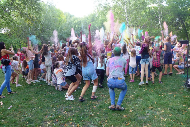 holi colorday kramatorsk 9