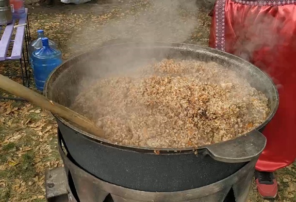 V Kramatorske veselo otmetili Den dobra i vnimanija 16