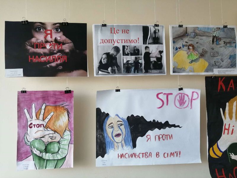 vystavka plakatov kramatorsk.jpg2