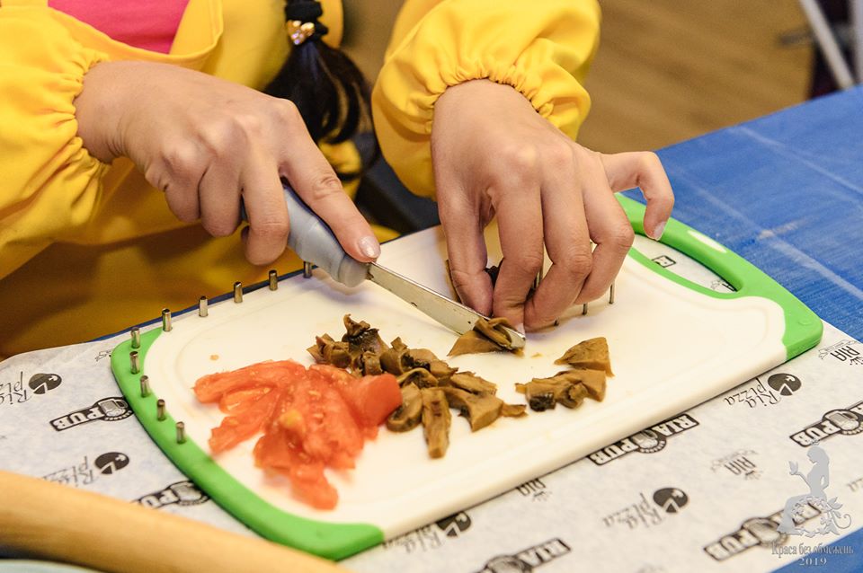 krasabez obmezhen 2019 ria pizza kramatorsk 4