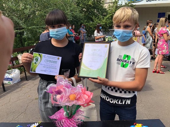 V Kramatorske sostojalsja jetnokraevedcheskij festival 2