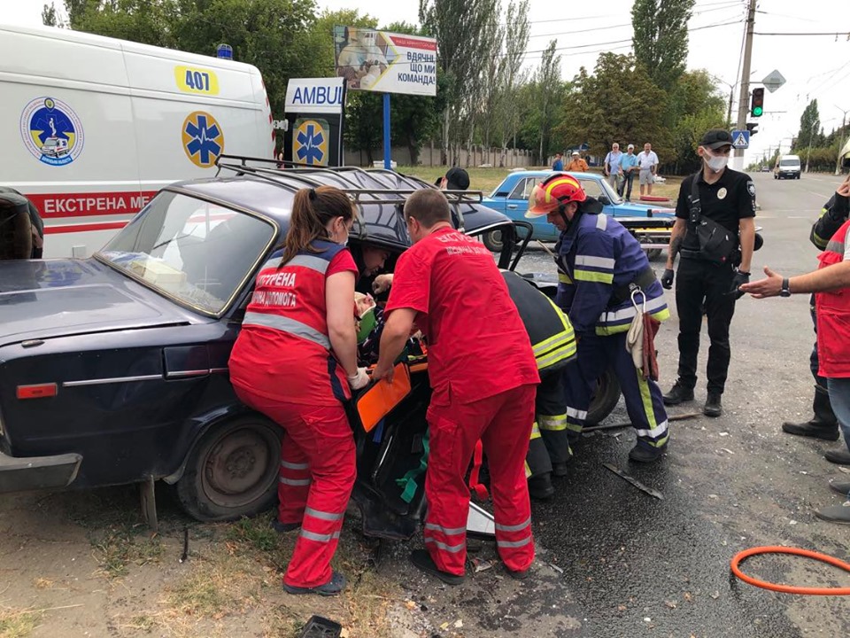 V Kramatorske v zhutkom DTP postradali dvoe pensionerov 3