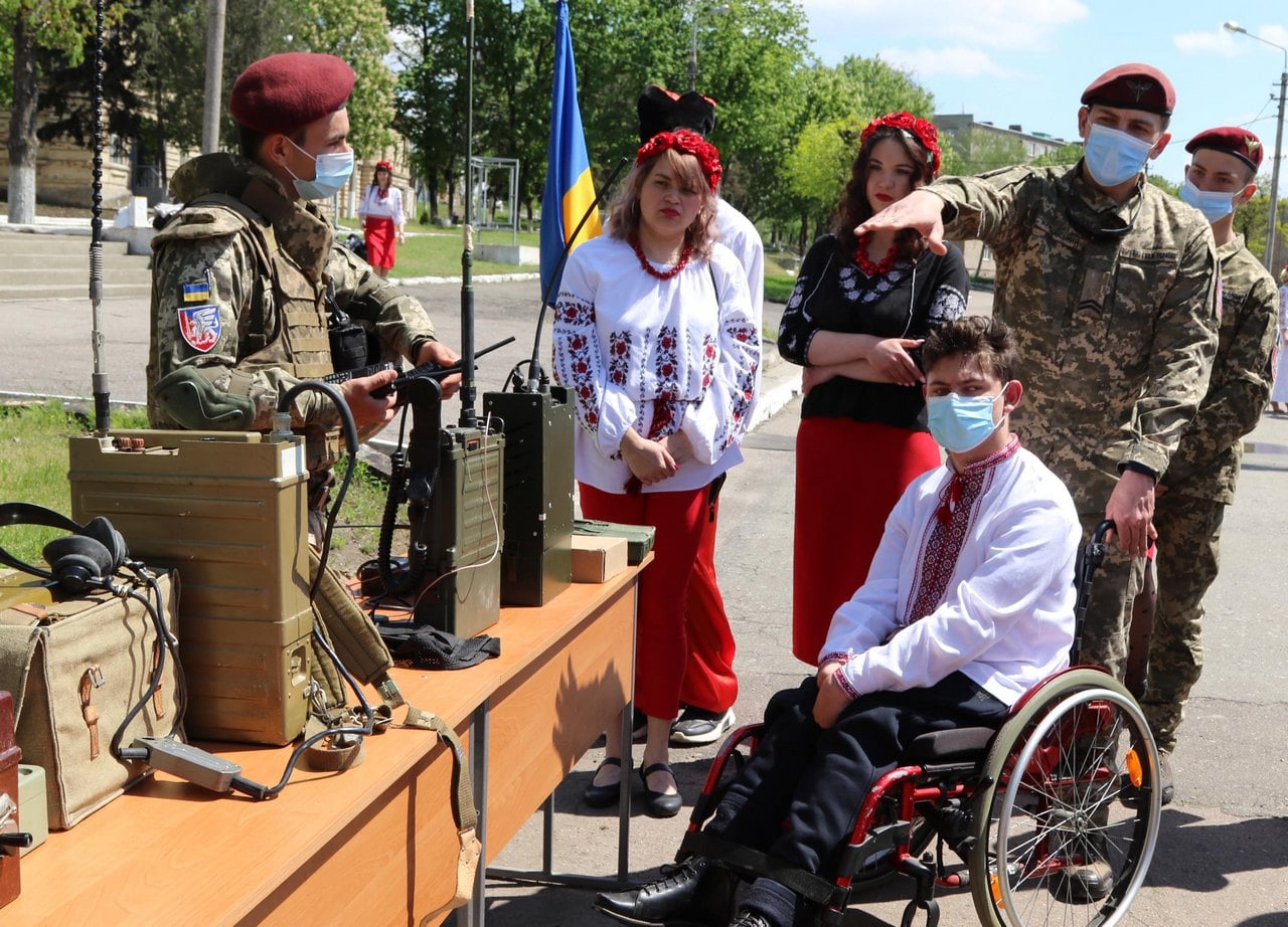 kramatorsk den vushivanki2