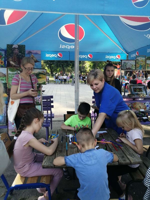 den otkrytyhdverej cvr.jpg1