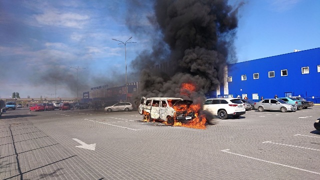 pozhar avto epicentr kramatorsk 1