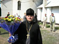 Отец Сергий, настоятель Свято - Александроневского храма