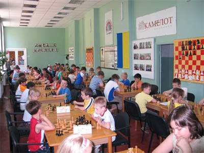 Фестиваль собрал почти 100 шахматистов