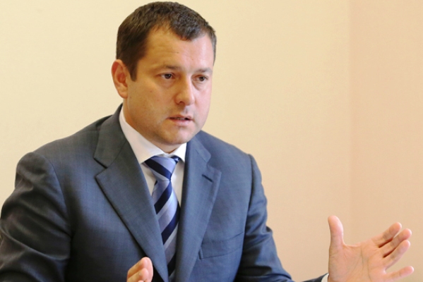 8efimov
