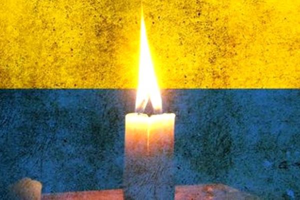 1399115990 v ukraine obyavlen dvuhdnevnyy traur video