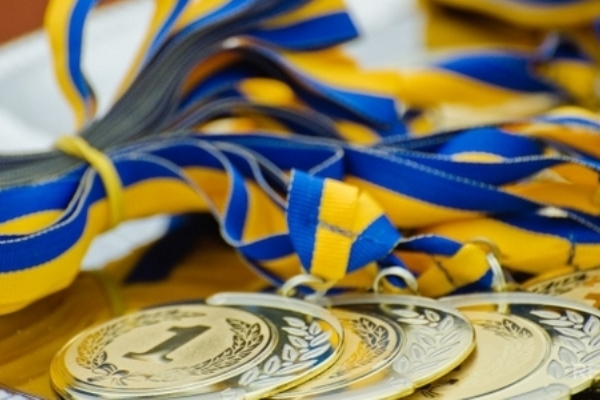 1432388245 zolotaya medal1