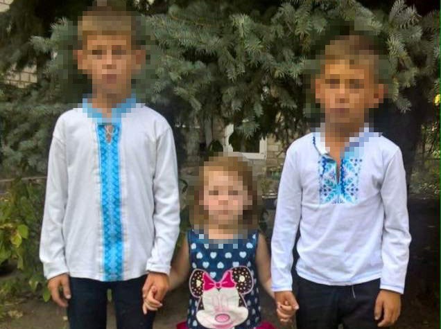v kramatorske pravoohraniteli zabrali detey u materi