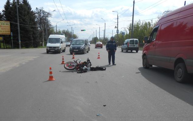 gruzovik sbil mototsiklista v kramatorske