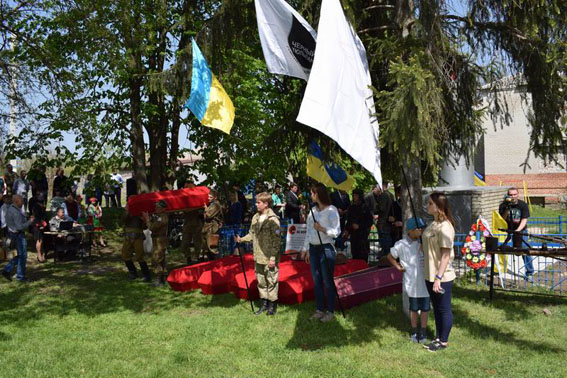 Славянск панихида по воинам 03.05 7