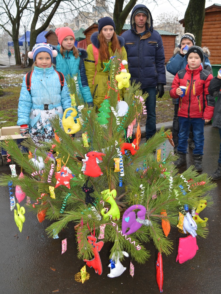kramatorsk vistavka yolok 3