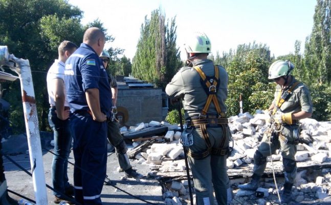 kramatorskie spasately vosstamavlivayut avdeevku