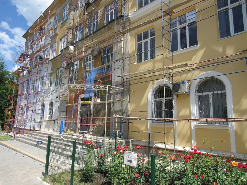 xudojka kramatorska 3