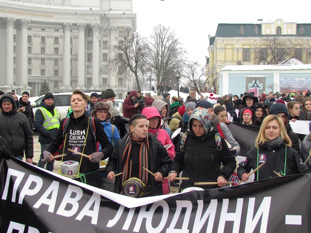 Feministicheskij marsh kiev 4