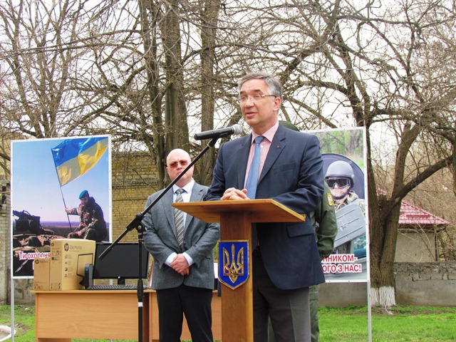 Peredacha it oborudovanija pogranichnikam kramatorsk 4