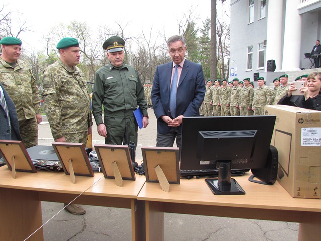 Peredacha it oborudovanija pogranichnikam kramatorsk 6