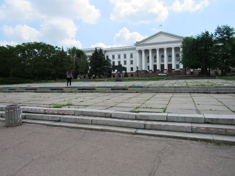 kramatorsk ploshad.JPG3