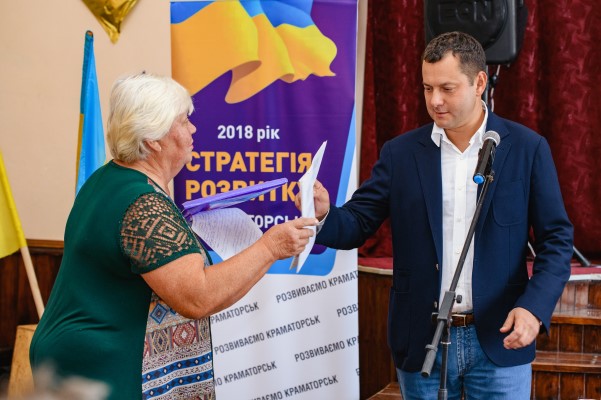 kramatorsk poselok.jpg8