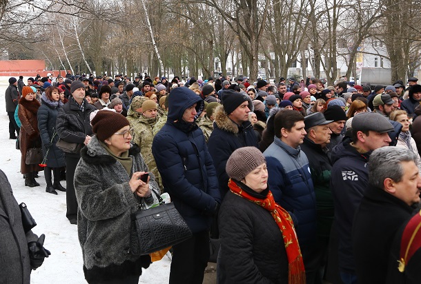 V Kramatorske proshel den pamjati 10 fevralja 12
