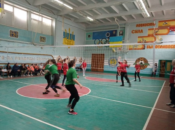 V Kramatorske proshla spartakiada po volejbolu 3