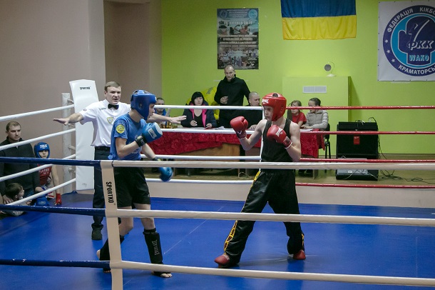 V Kramatorske sostojalsja turnir po kikboksingu 6