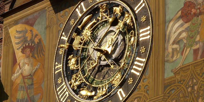 astronomical clock 5723 960 720
