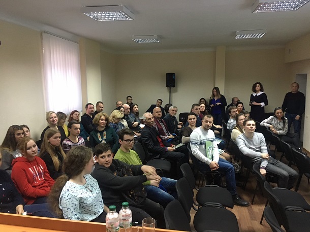 V Kramatorske sostojalas prezentacija nauchno populjarnogo dokumentalnogo filma Donechchina zapovіdna nasіnnja zhittja 4