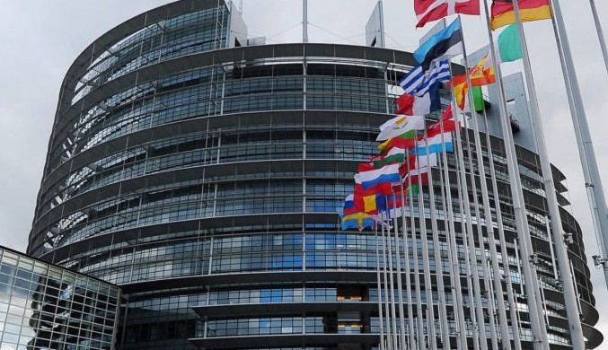european parliament building with flags 5c9b478652e1b
