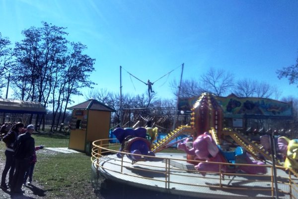 kramatorsk park.jpg0